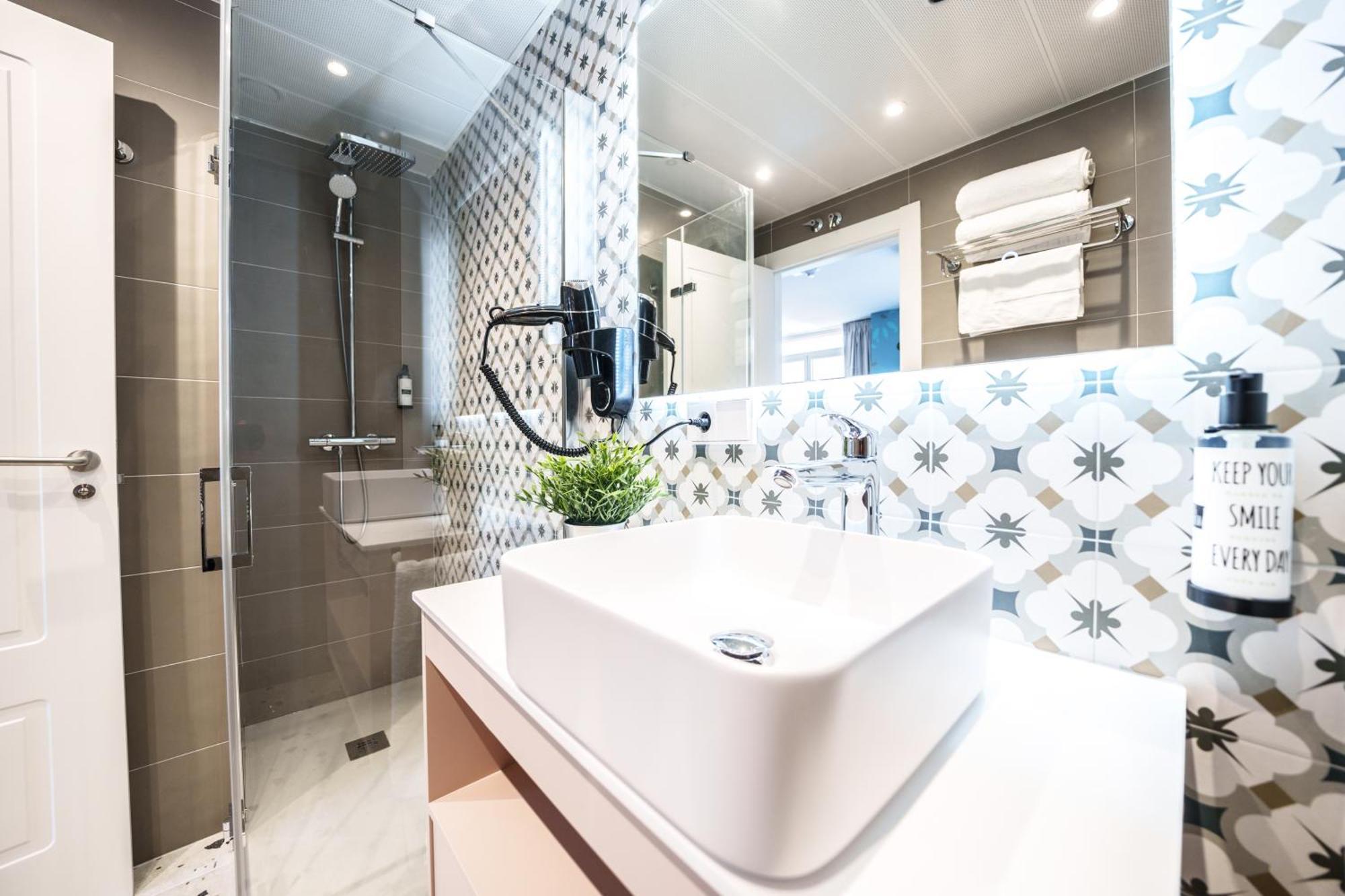 Spirit Apartamentos Valladolid Centro Ngoại thất bức ảnh